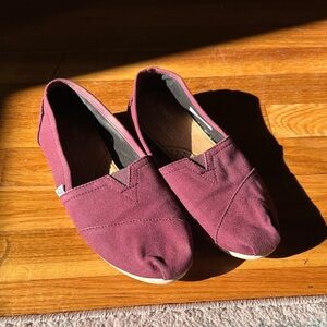 Toms Maroon Canvas Slip-Ons